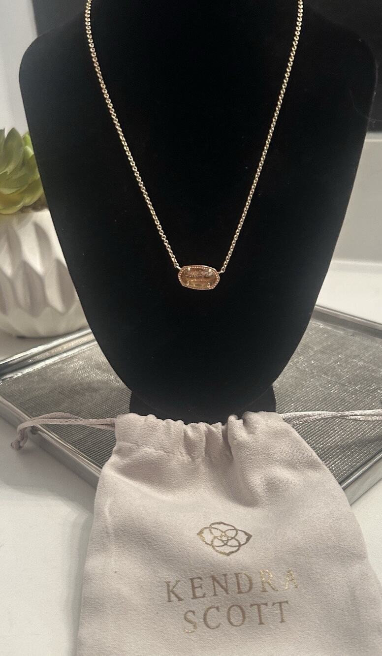 Kendra Scott Elisa Pendant Necklace In Rose Gold Glittery Glass Stone With Pouch
